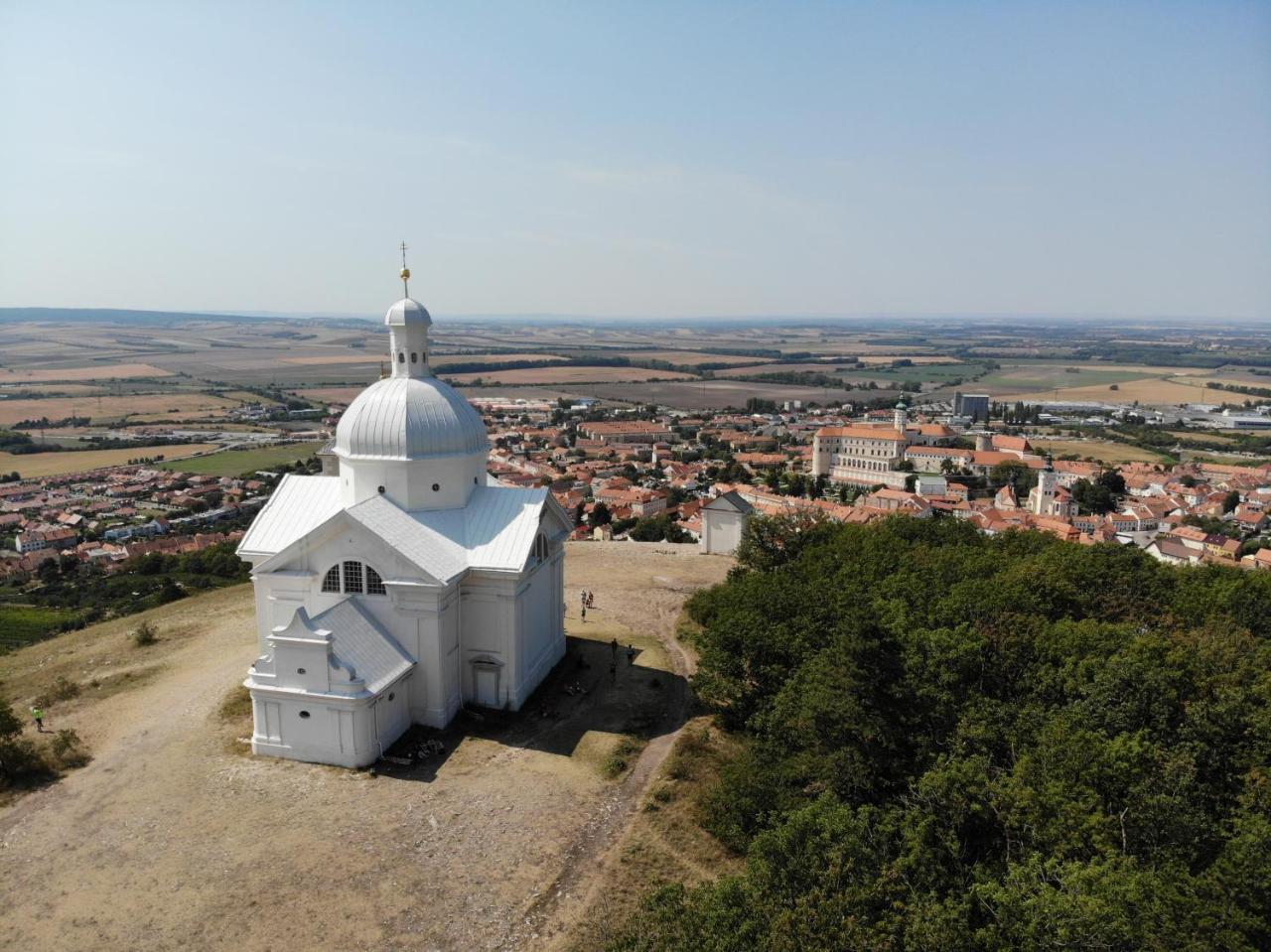 Penzion U Bednaru Pavlov Luaran gambar